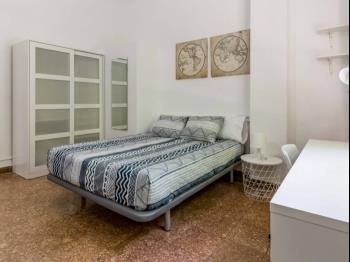 Habitación Lonja - Apartment in Valencia